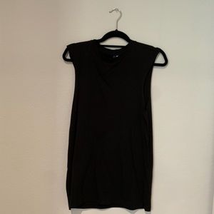 Black Slim-Fit Tanktop
